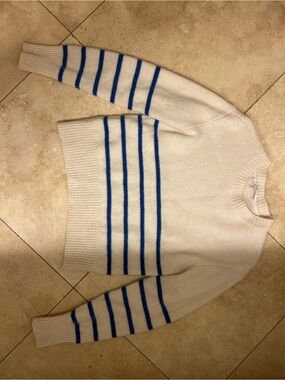 Frame Denim Cream Crewneck Sweater with Blue Stripes
